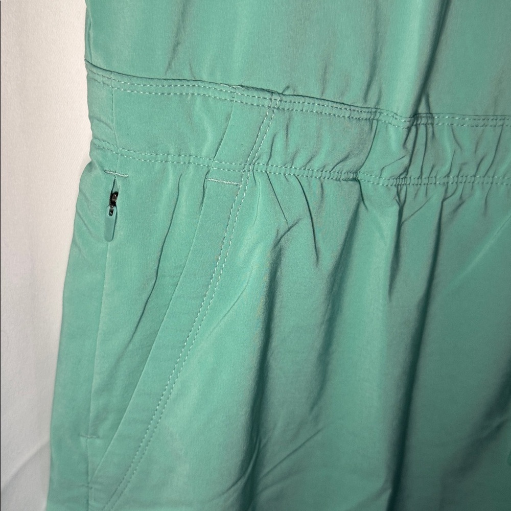 The North Face Women’s Mint Green Sleeveless Drawstring Waist Skort Romper XXL - Picture 7 of 15